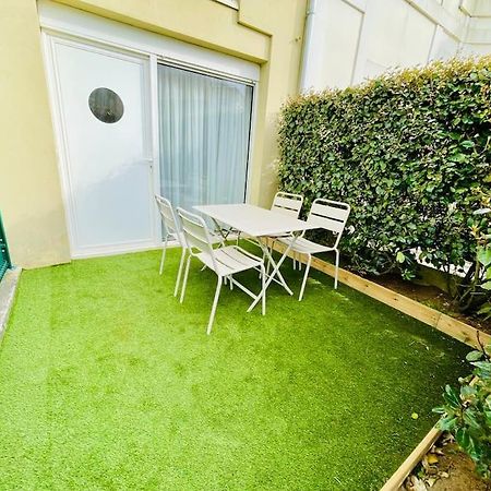 Le Bel Iris - Acces Direct Plage Apartment Chatelaillon-Plage Ngoại thất bức ảnh